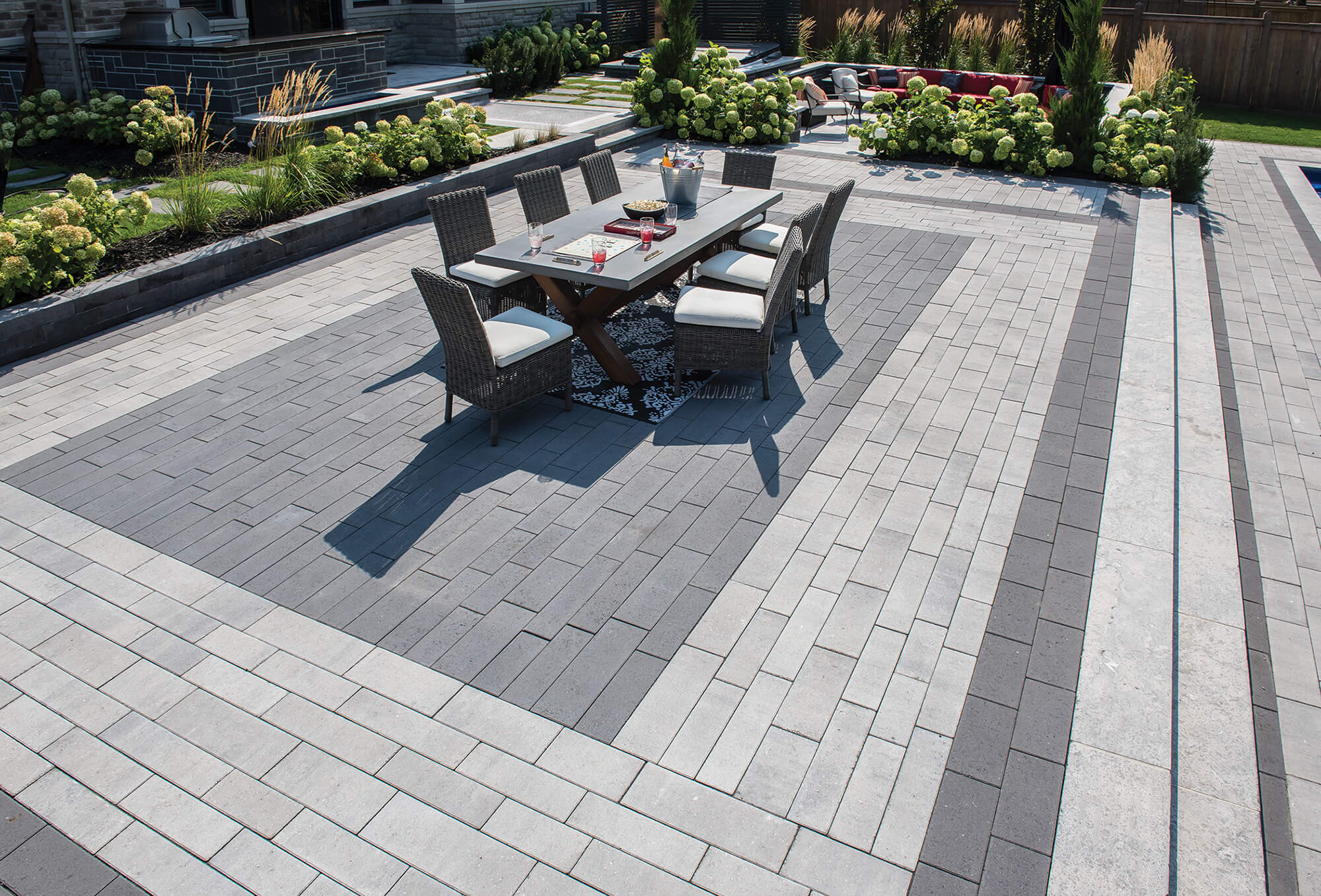 paver_patio_elgin_illinois_best_contractor.jpg